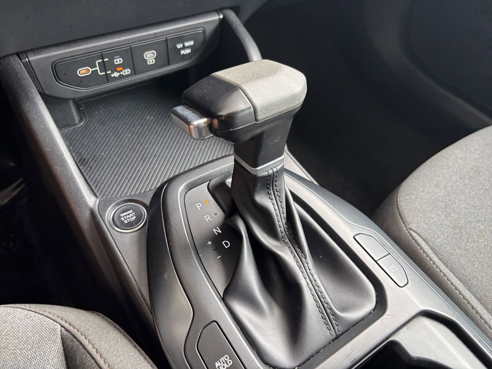 Used 2025 Kia K4 FWD image 43