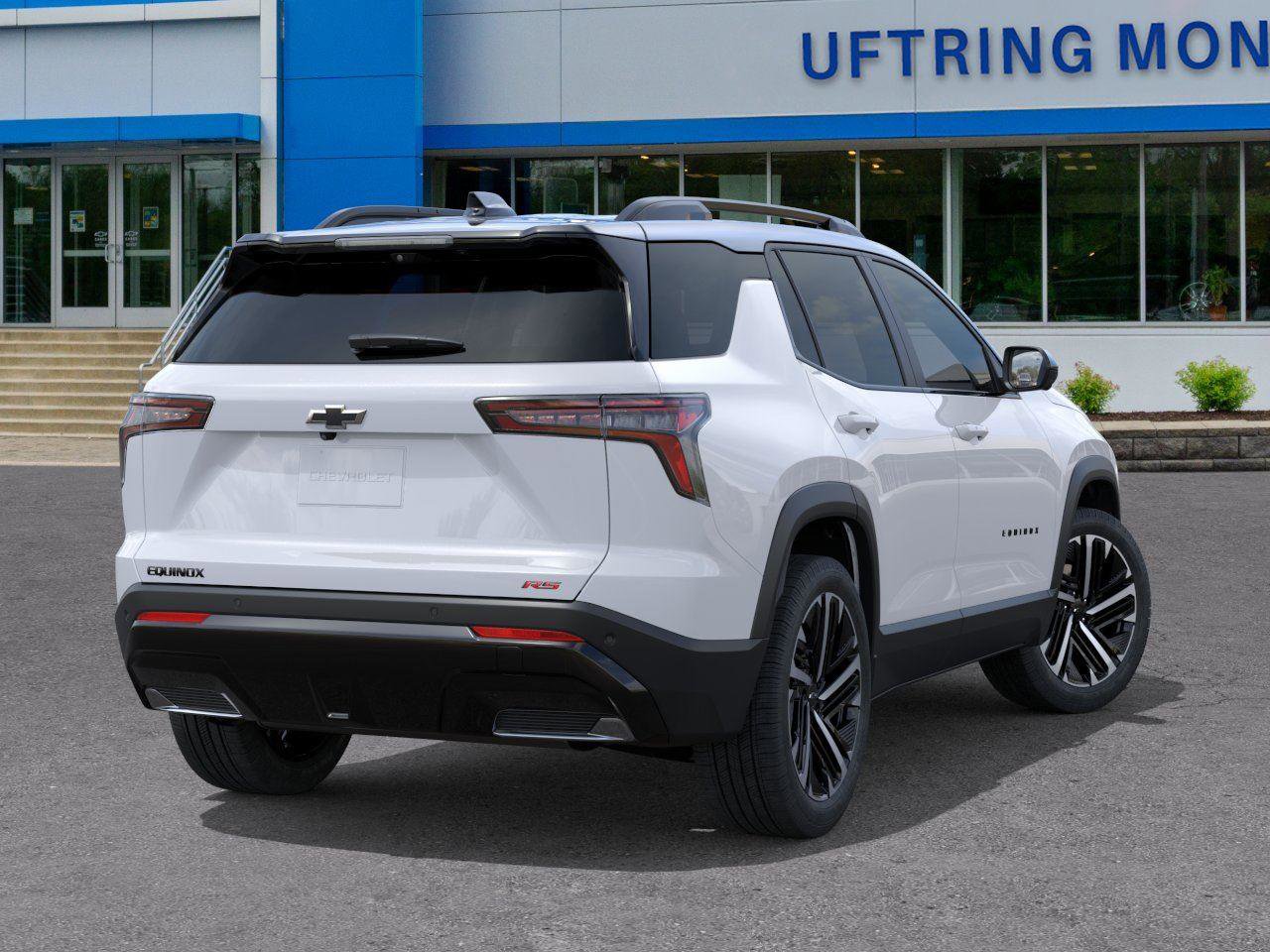 New 2026 Chevrolet Equinox RS w/ Convenience Package III FWD image 4