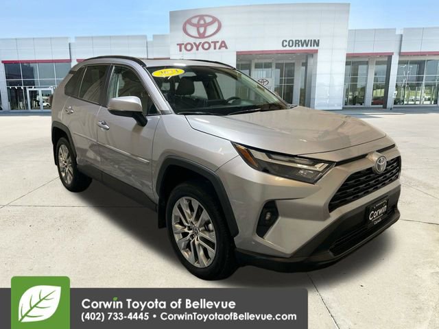 Used 2023 Toyota RAV4 XLE Premium image 2