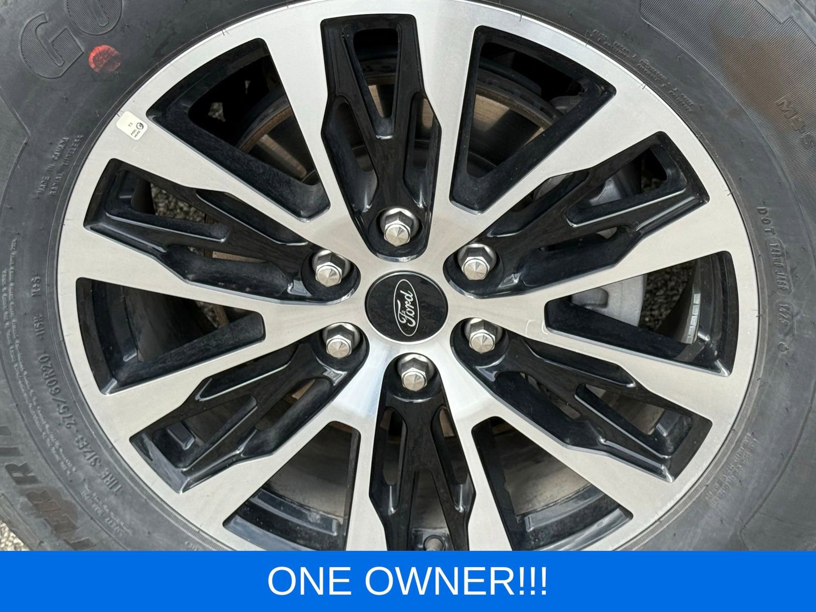 Used 2025 Ford Expedition Max Platinum AWD/4WD image 15