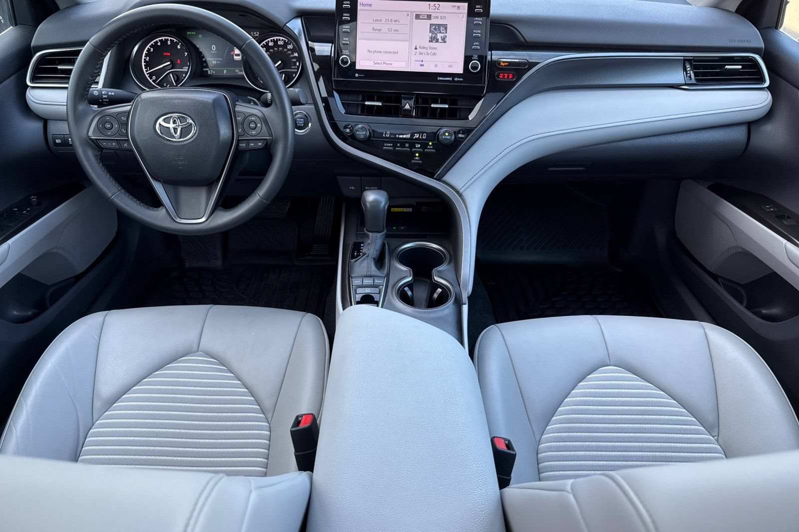 Used 2024 Toyota Camry SE w/ Audio Upgrade Package AWD/4WD image 13