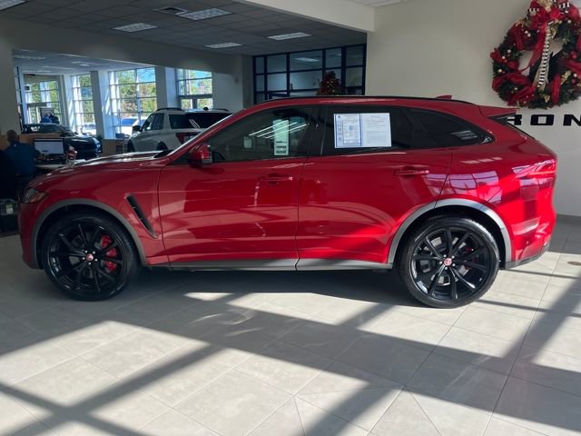 Used 2019 Jaguar F-PACE SVR image 4