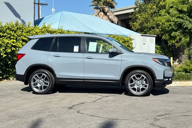 Certified 2023 Honda Passport EX-L image 3