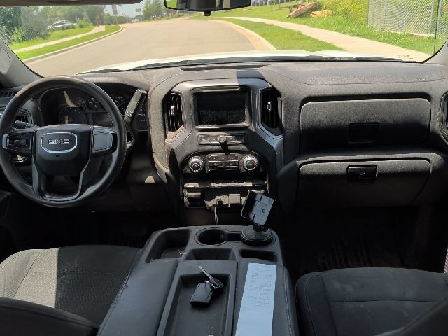 Used 2020 GMC Sierra 1500 4x4 Crew Cab w/ Sierra Value Package image 12