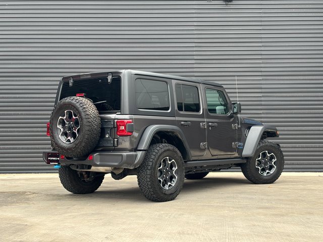 Used 2022 Jeep Wrangler Unlimited Rubicon 4xe w/ Cold Weather Group image 7