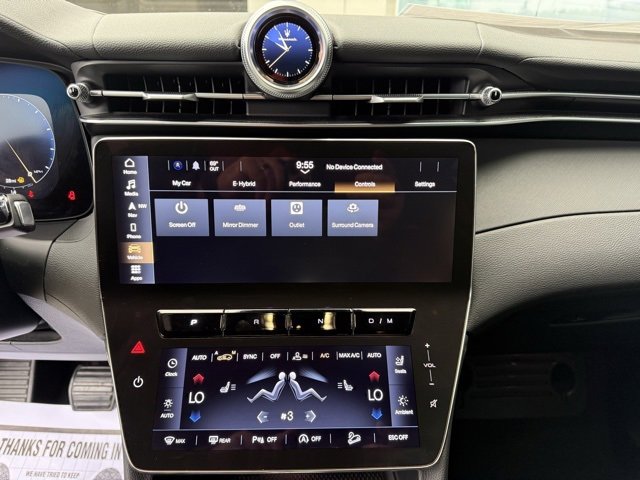 Certified 2023 Maserati Grecale Modena image 19