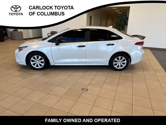 Used 2026 Toyota Corolla LE FWD image 1