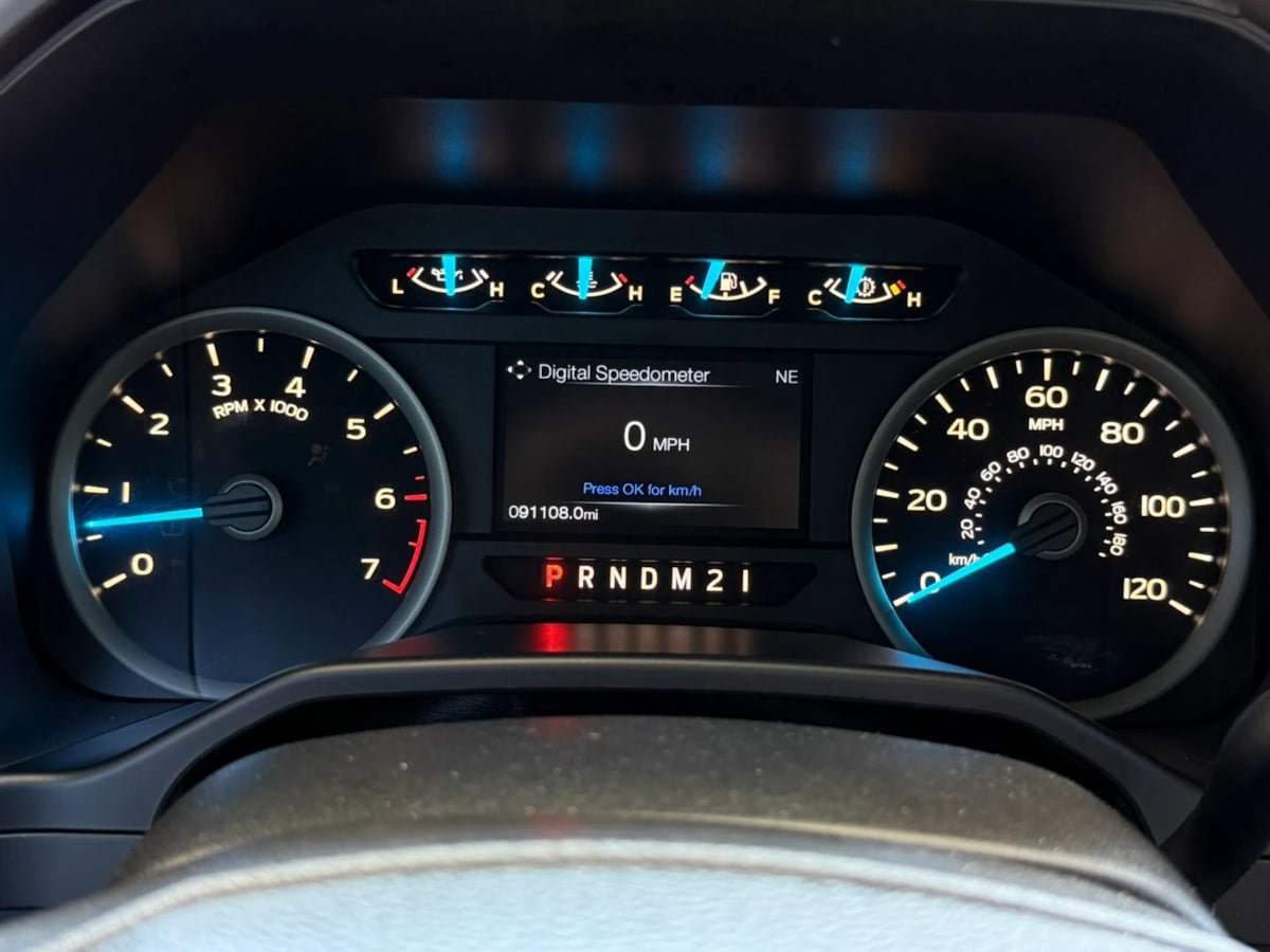 Used 2016 Ford F150 XLT w/ Equipment Group 302A Luxury AWD/4WD image 53