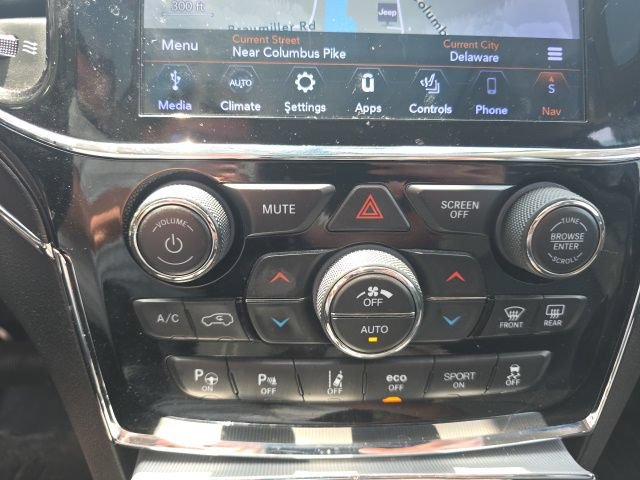 Used 2019 Jeep Grand Cherokee Summit w/ Platinum Series Group AWD/4WD image 17