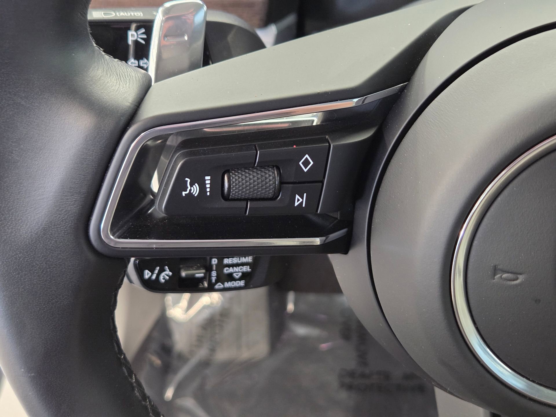 Certified 2023 Porsche Panamera 4 Platinum Edition image 19