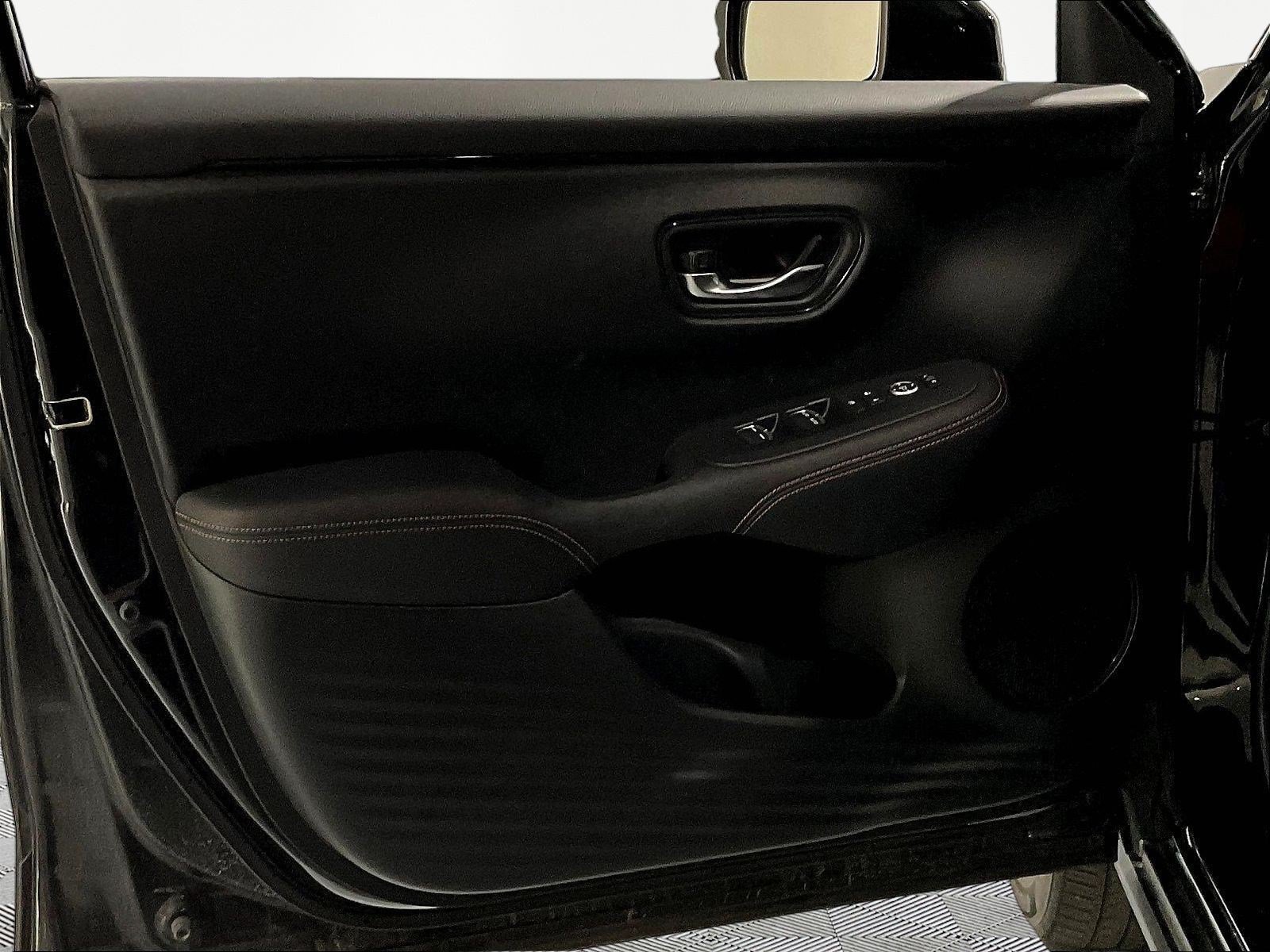 Used 2024 Honda HR-V Sport image 19