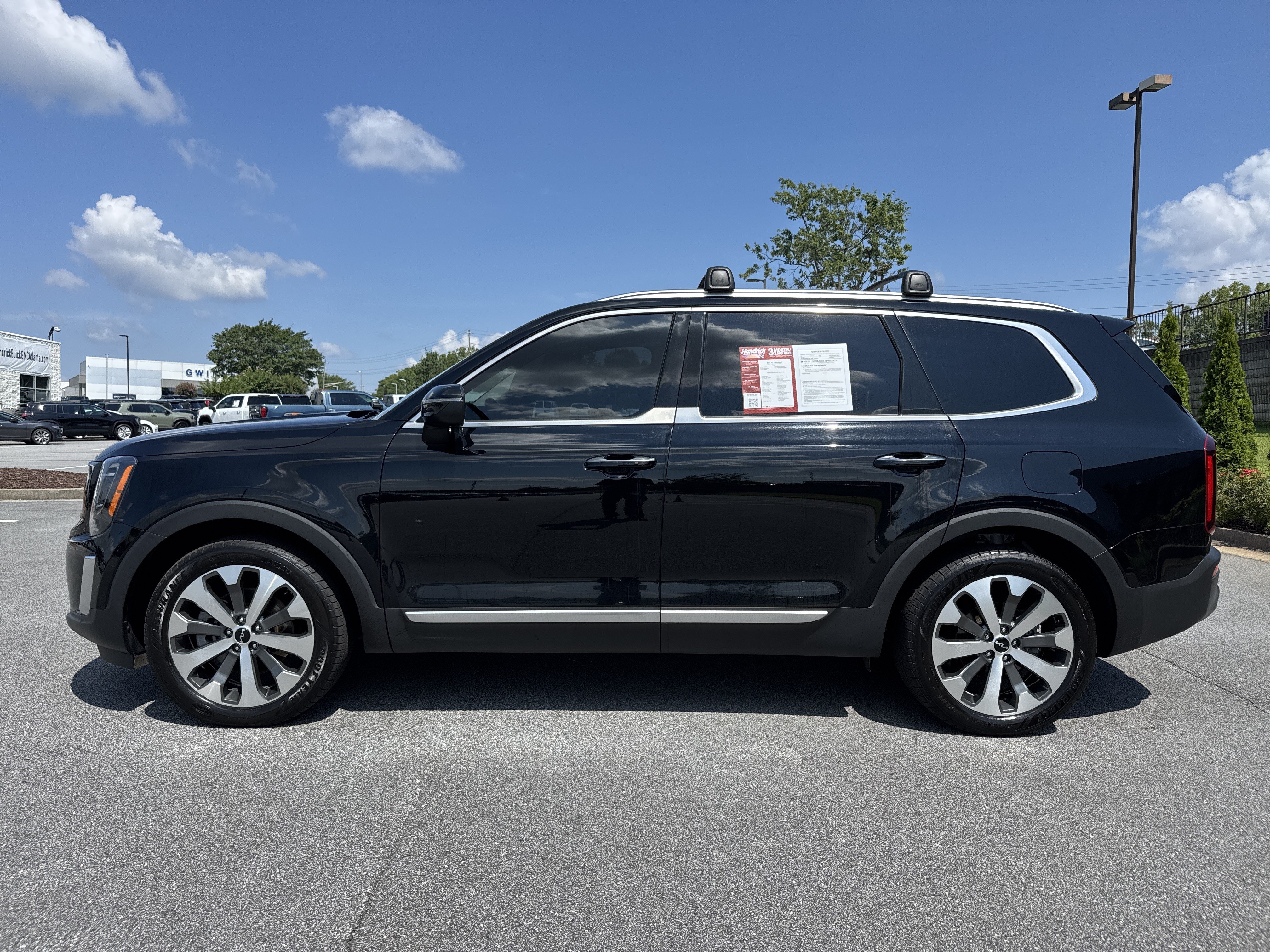 Used 2022 Kia Telluride S FWD image 7