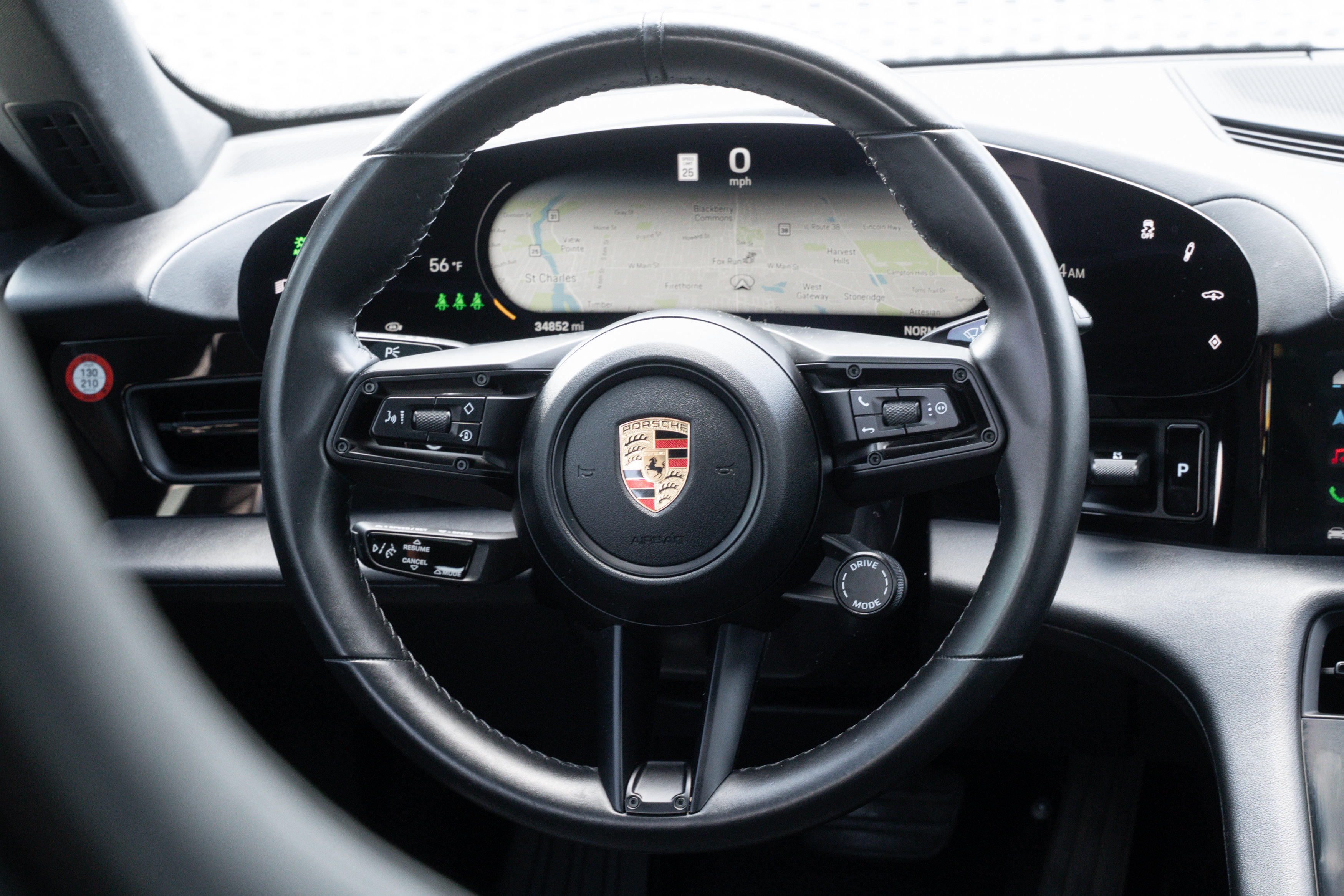 Used 2021 Porsche Taycan 4S image 9