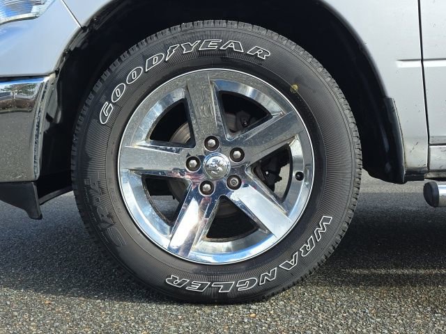 Used 2012 RAM 1500 Big Horn w/ Luxury Group image 21