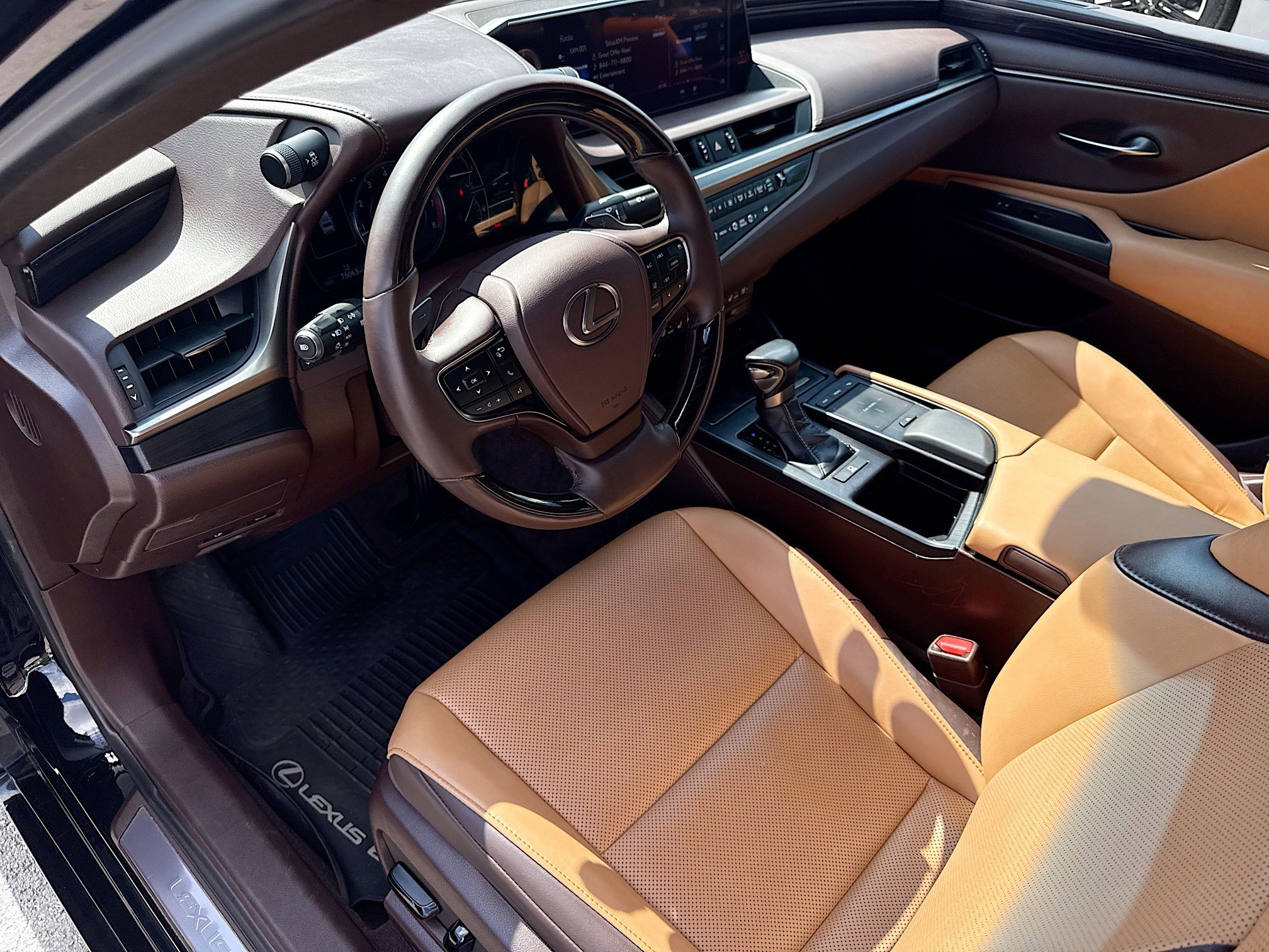 Used 2021 Lexus ES 250 w/ Premium Package AWD/4WD image 25