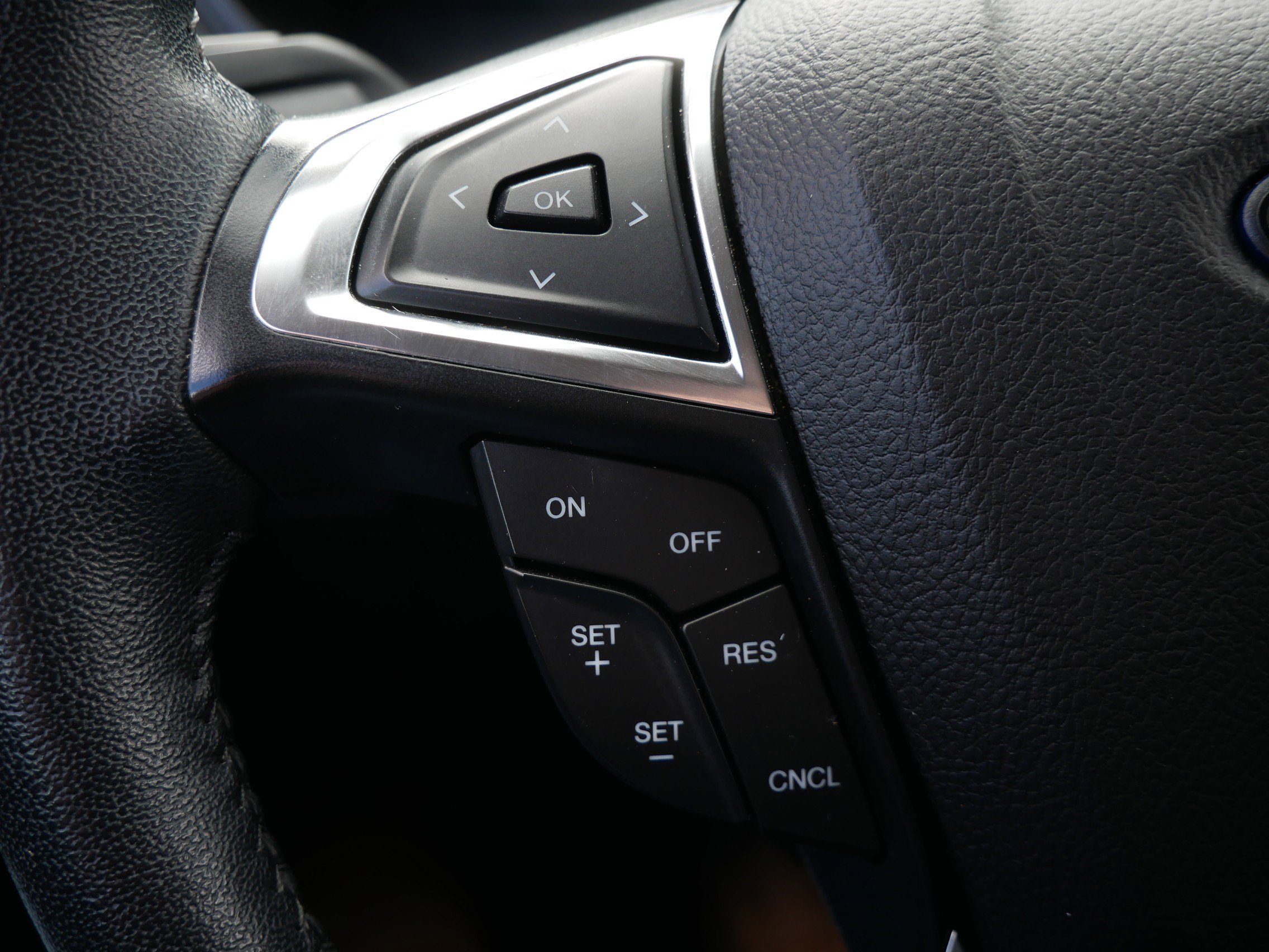 Used 2022 Ford Edge SEL w/ Convenience Package AWD/4WD image 26