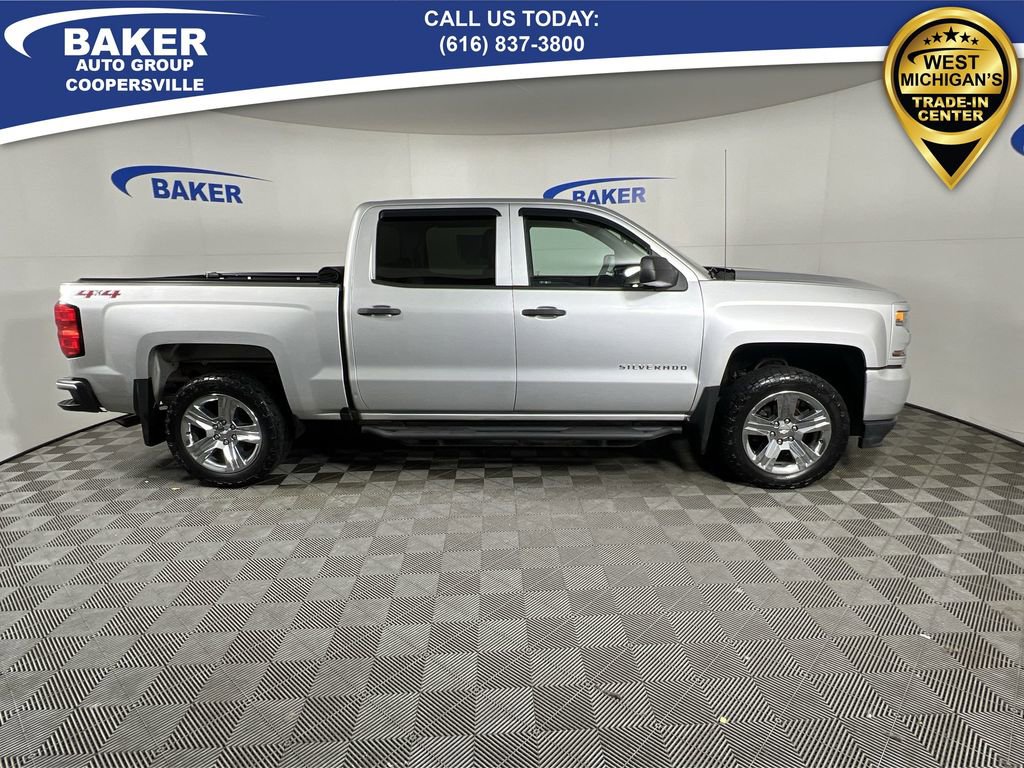 Used 2018 Chevrolet Silverado 1500 Custom w/ Custom Value Package image 10