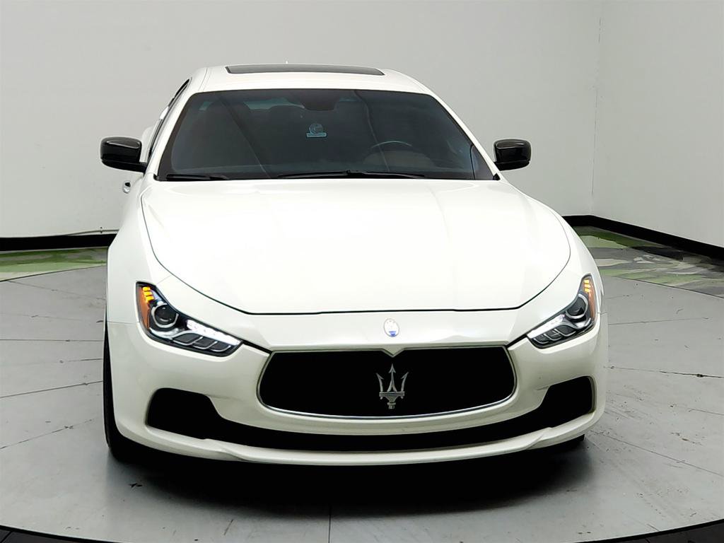 Used 2016 Maserati Ghibli S Q4 AWD/4WD image 2
