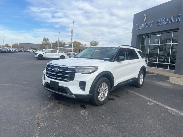 Certified 2025 Ford Explorer Active image 2