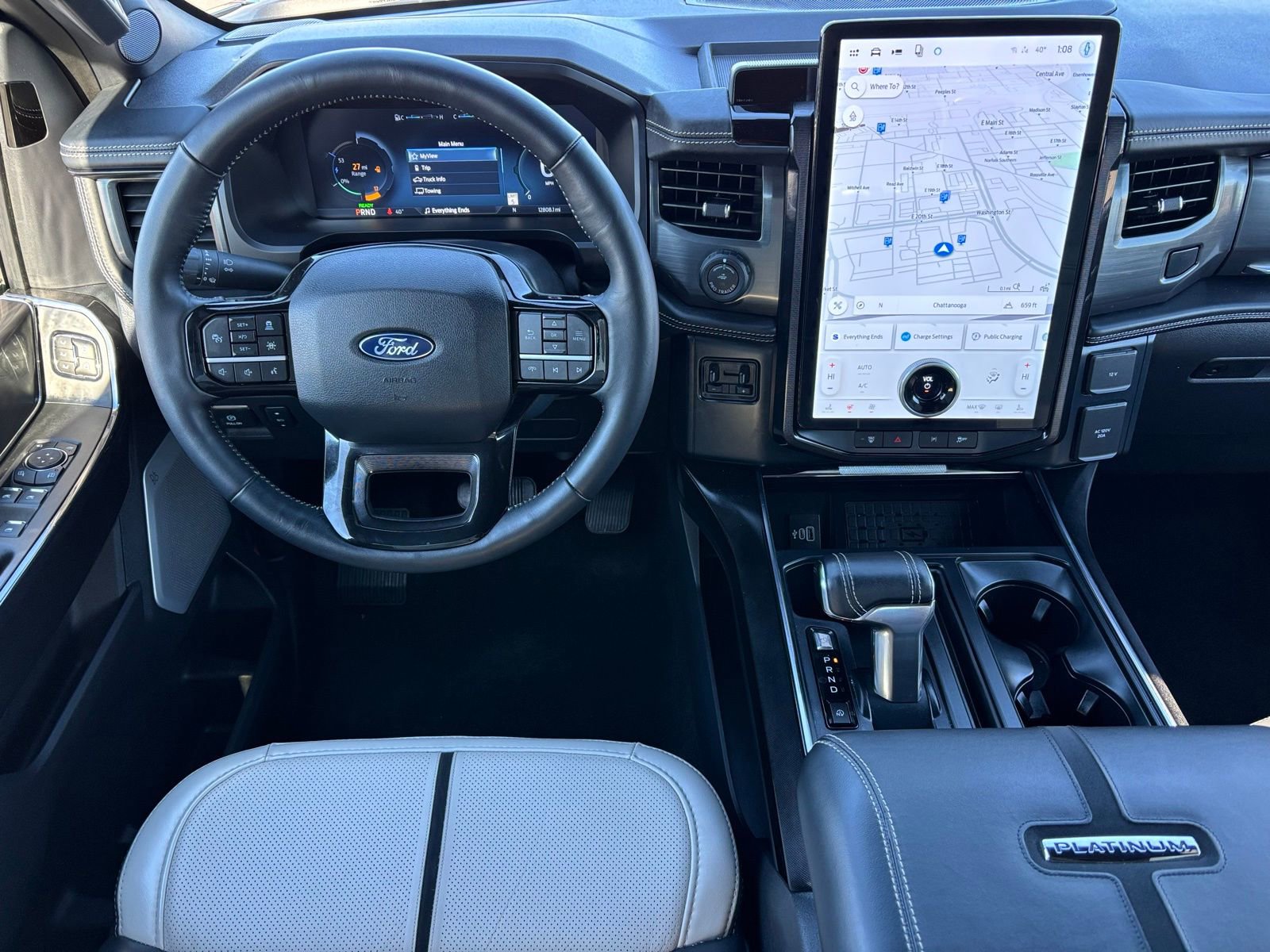 Used 2025 Ford F150 Lightning Platinum video 3