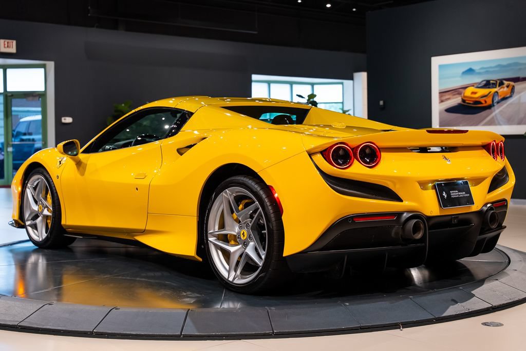 Certified 2021 Ferrari F8 Tributo RWD image 47