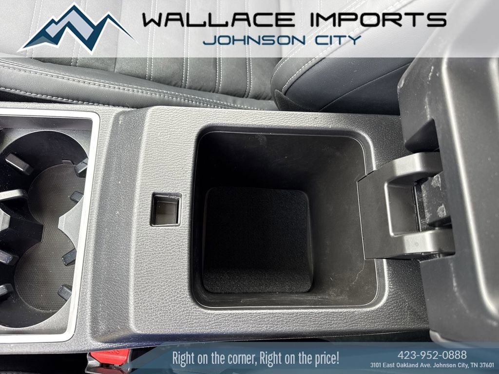 Used 2023 Mitsubishi Outlander SE image 22