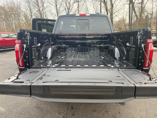 New 2026 Ford F150 Lariat w/ Equipment Group 501A Mid image 22