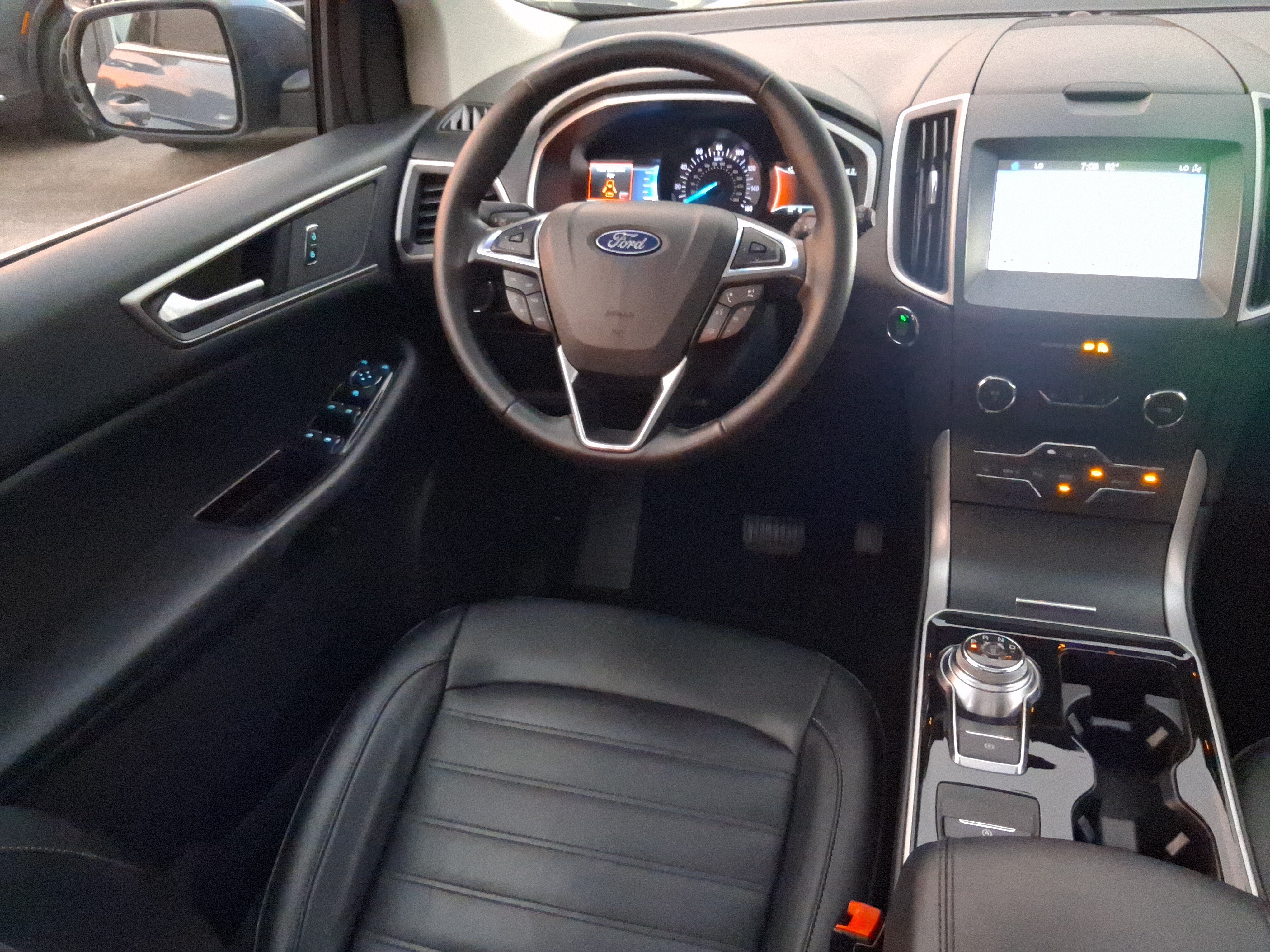 Used 2019 Ford Edge SEL w/ Equipment Group 201A FWD image 8
