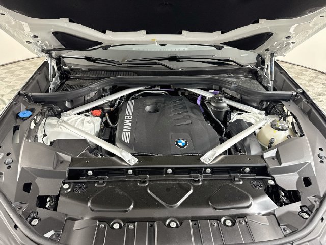 Used 2026 BMW X5 sDrive40i RWD image 38