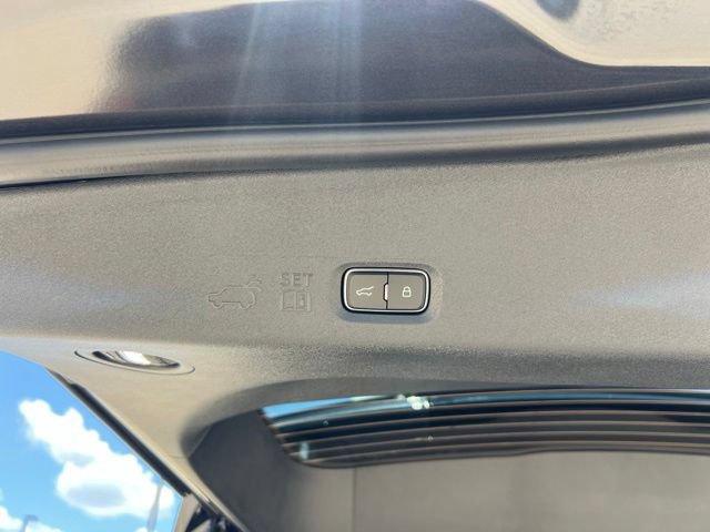 New 2027 Ford Expedition Platinum w/ Stealth Appearance Package RWD image 32