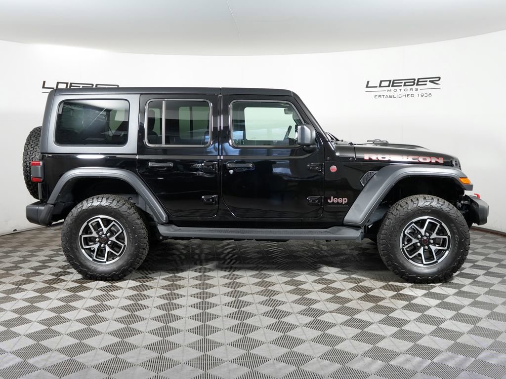 Used 2024 Jeep Wrangler Unlimited Rubicon w/ Dual Top Group AWD/4WD image 6