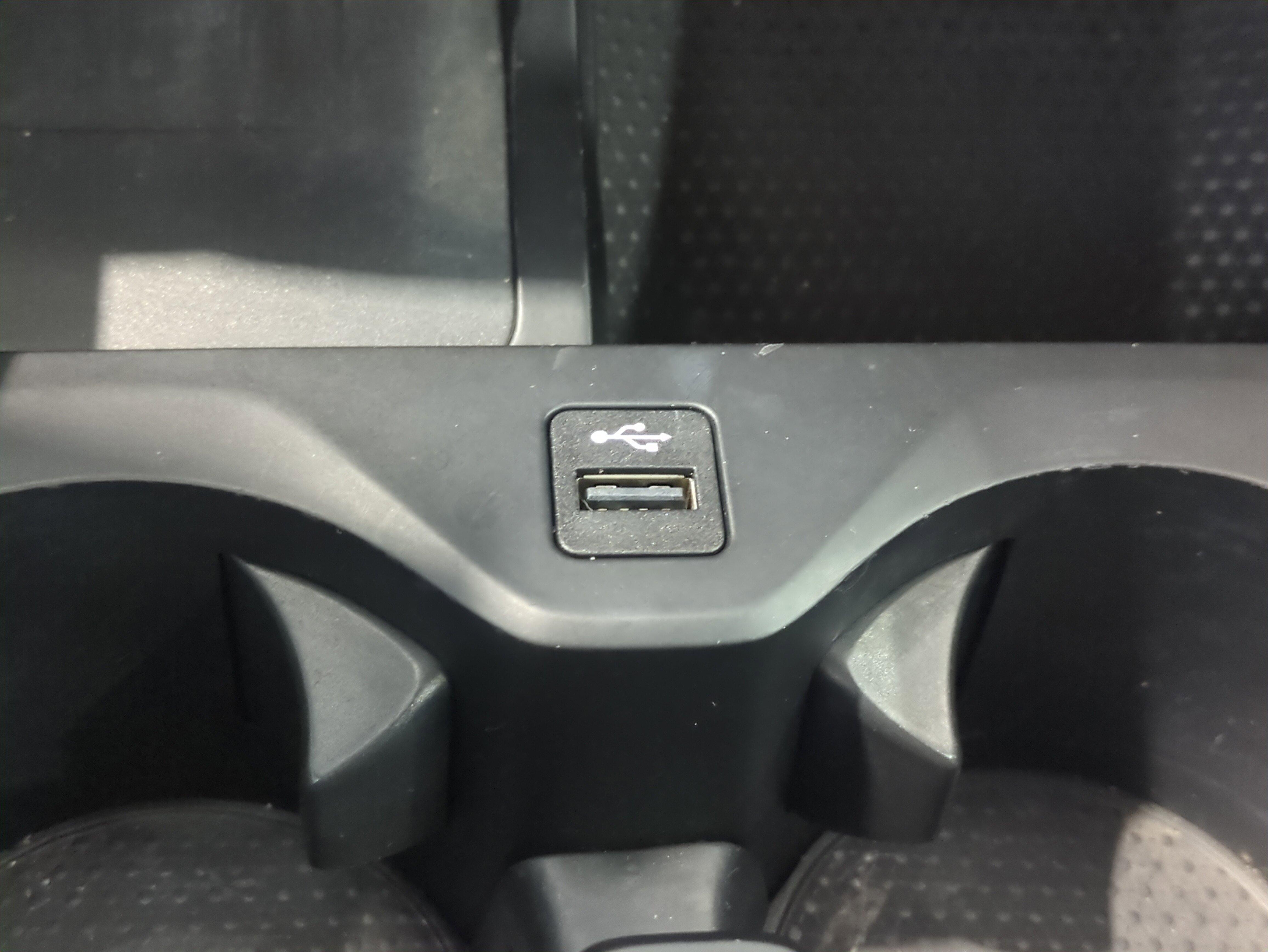 Used 2021 BMW X5 xDrive40i w/ Premium Package image 25