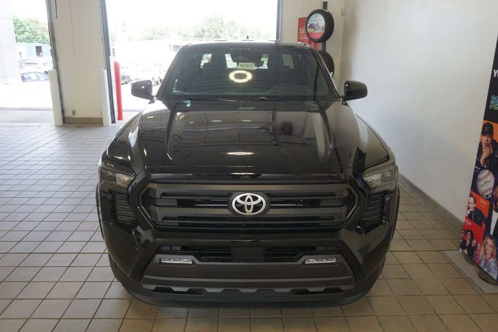 New 2026 Toyota Tacoma SR5 AWD/4WD image 14
