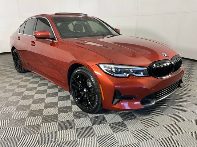 Certified 2022 BMW 330i xDrive Sedan w/ Premium Package 2 image 3