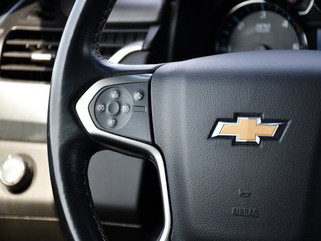 Used 2018 Chevrolet Suburban LT image 21