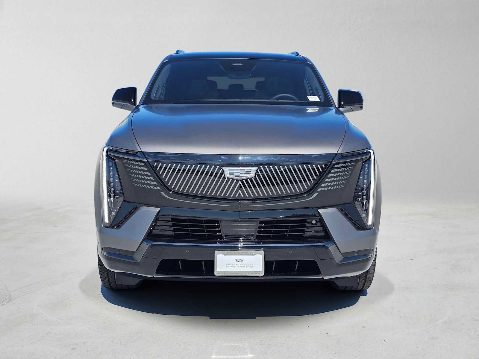 New 2026 Cadillac Escalade IQL Sport 2 w/ LPO, ONYX Package AWD/4WD image 8