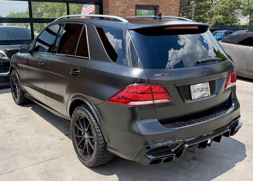 Used 2017 Mercedes-Benz GLE 63 AMG 4MATIC image 4