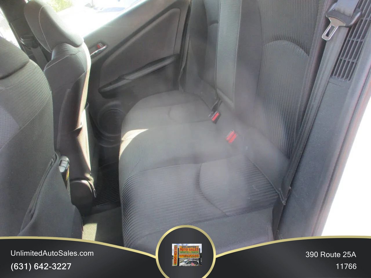 Used 2021 Toyota Prius Prime LE FWD image 8