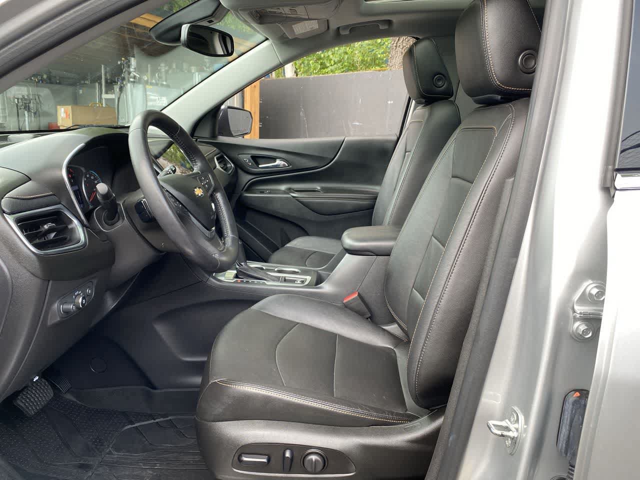 Used 2021 Chevrolet Equinox Premier FWD image 13