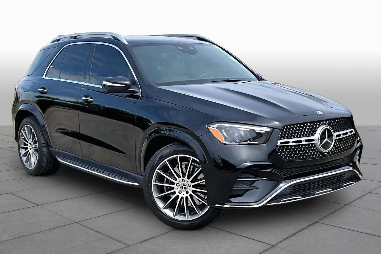 Used 2026 Mercedes-Benz GLE 450e 4MATIC image 3
