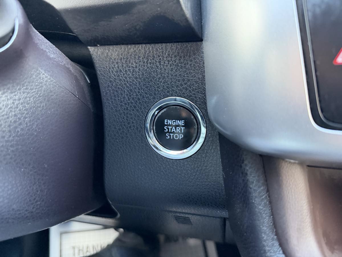 Used 2015 Toyota Highlander XLE AWD/4WD image 22