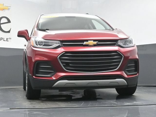 Used 2019 Chevrolet Trax LT w/ LT Convenience Package FWD image 3