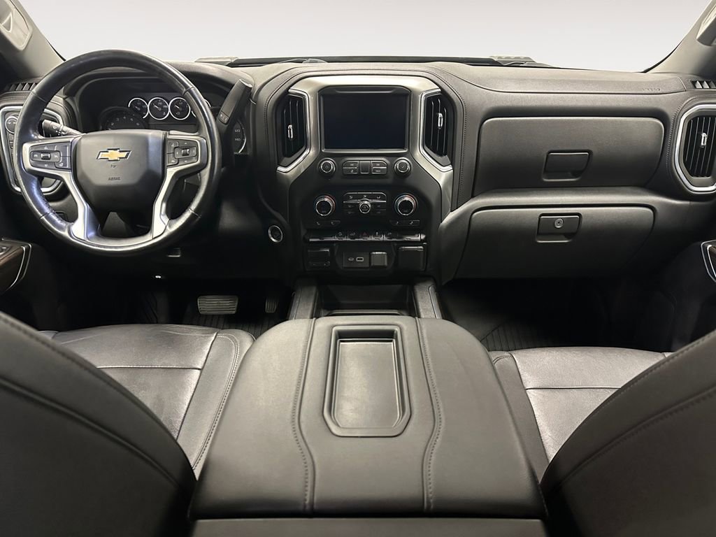 Used 2021 Chevrolet Silverado 2500 LT w/ Convenience Package AWD/4WD image 11