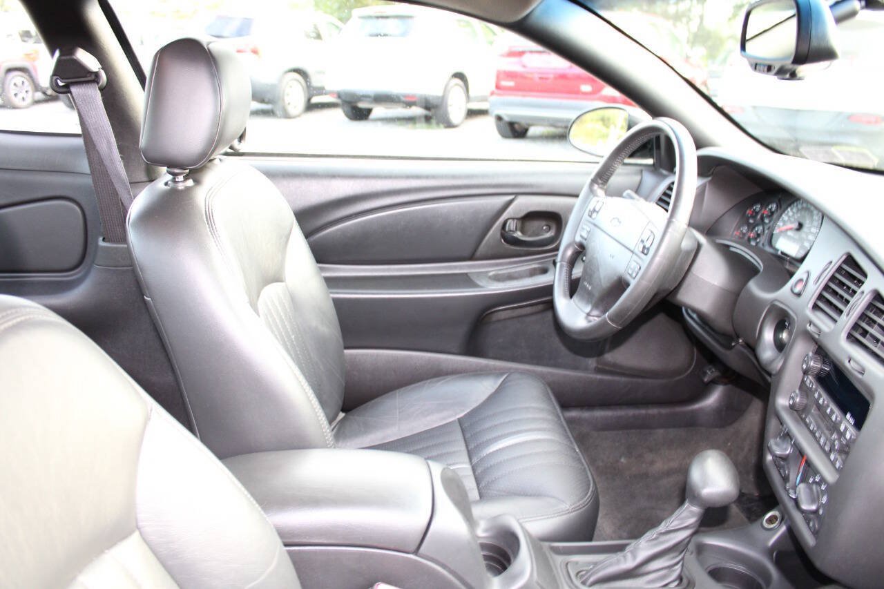 Used 2002 Chevrolet Monte Carlo SS w/ Preferred Equipment Group FWD image 11