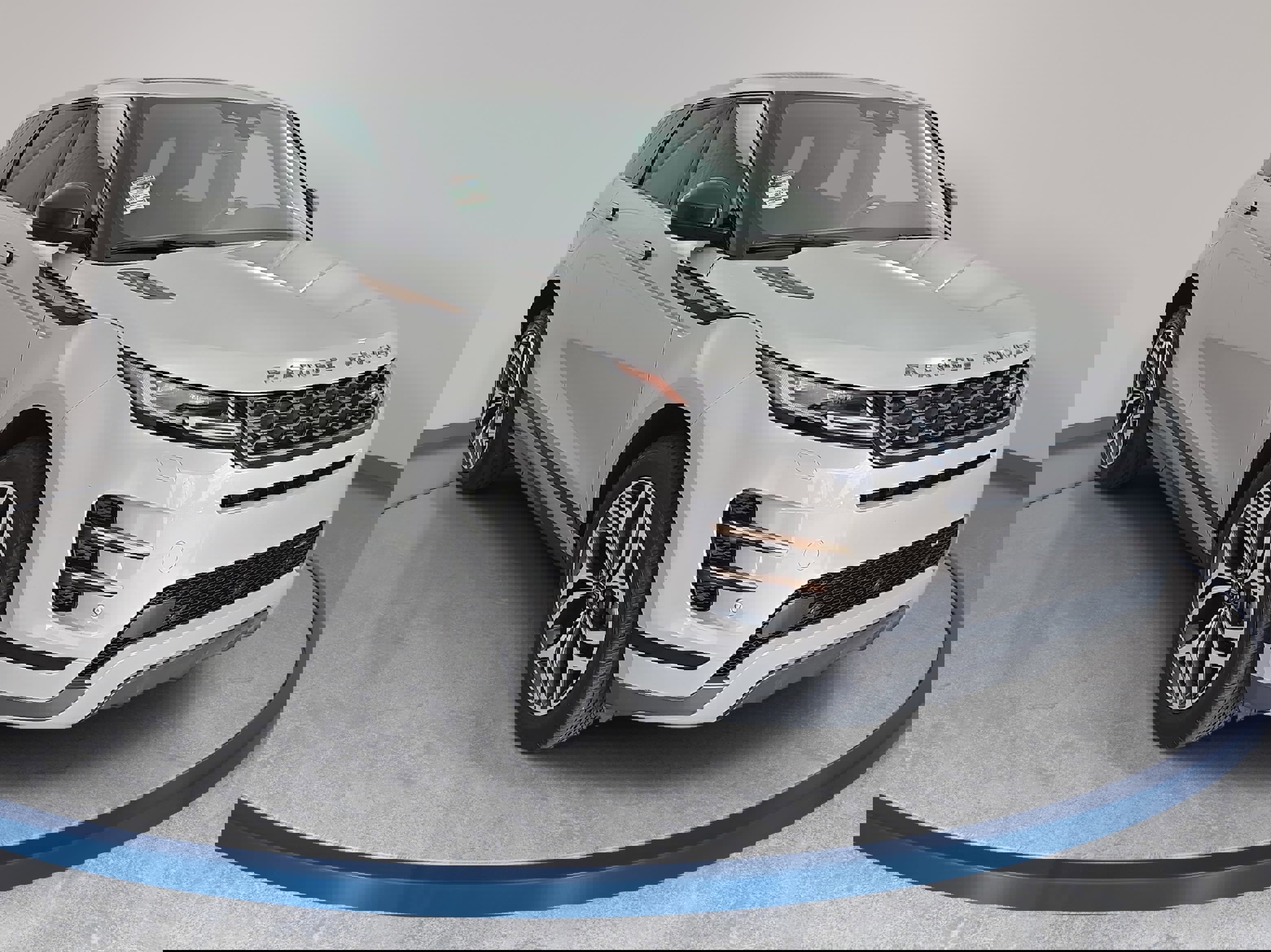 Used 2022 Land Rover Range Rover Evoque R-Dynamic S image 3