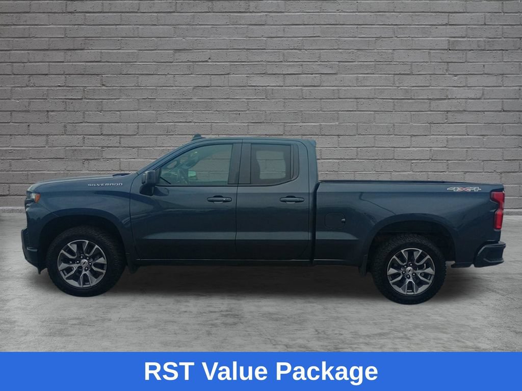 Used 2020 Chevrolet Silverado 1500 RST w/ RST Value Package AWD/4WD image 5