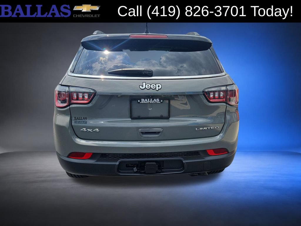 Used 2022 Jeep Compass Limited AWD/4WD image 10
