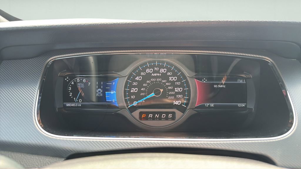 Used 2015 Ford Taurus SHO w/ Technology Package AWD/4WD image 36