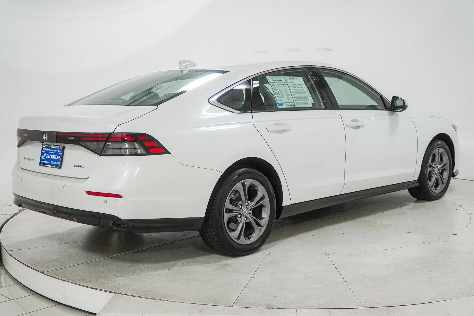 Certified 2023 Honda Accord EX-L image 11