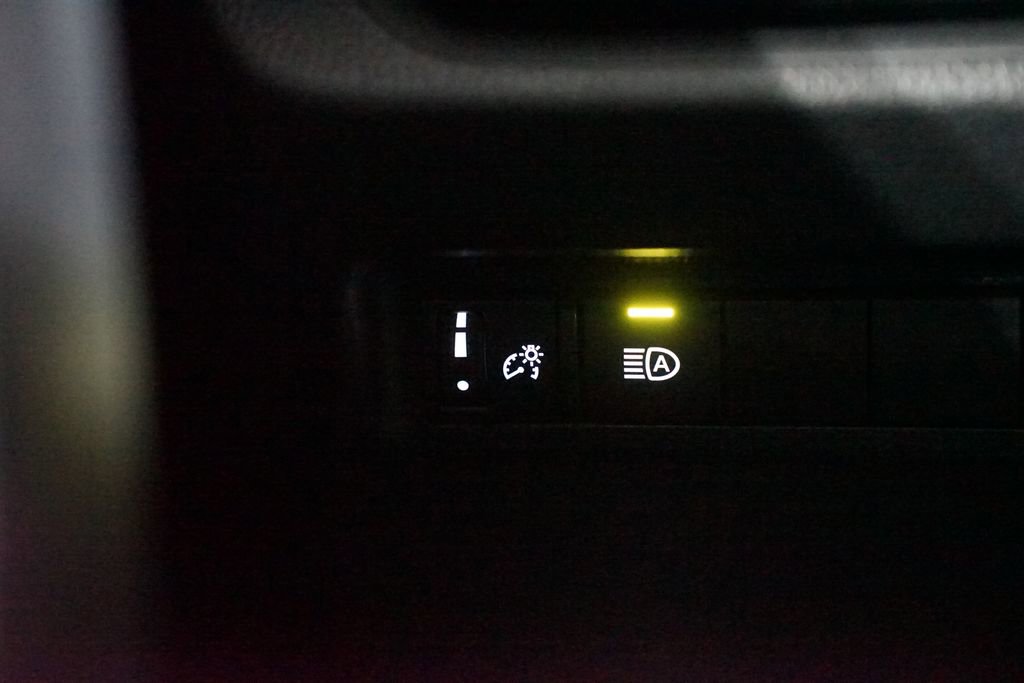 Certified 2024 Toyota RAV4 XLE Premium image 24